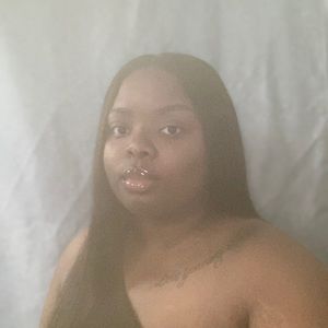 Meet your Posher, Dayonna